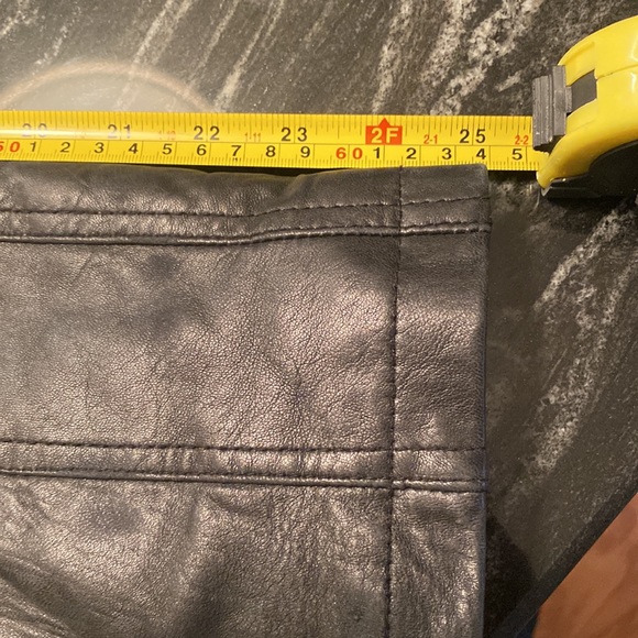 Michael Kors leather jacket. - Picture 6 of 9